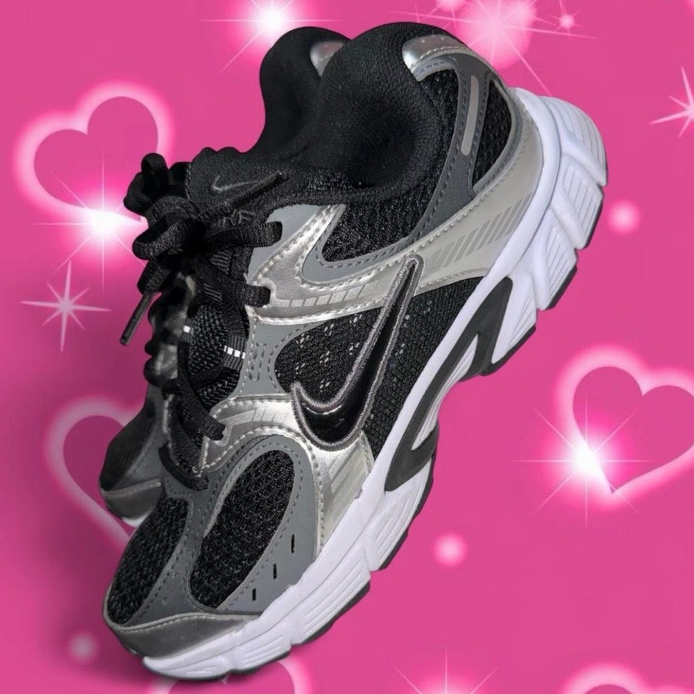 Nike V5 RNR youth size